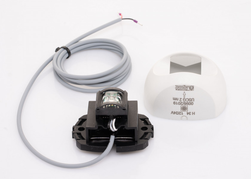 Купить AQUA SIGNAL Series 34 LED Stern Light / white housing 20185-bvs 7ft.ru в интернет магазине Семь Футов