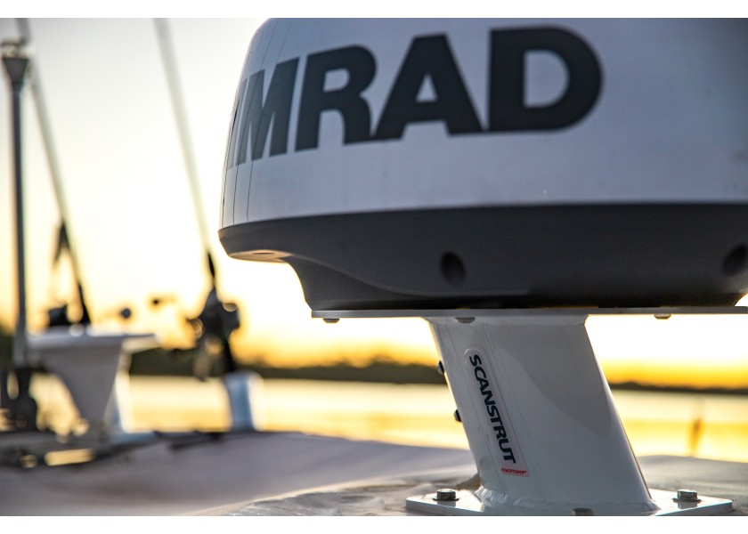 Купить Крепление для радара/антенны Scanstrut PowerTower APT-150-01 150мм из алюминия с наклоном 25° цвет белый 7ft.ru в интернет магазине Семь Футов