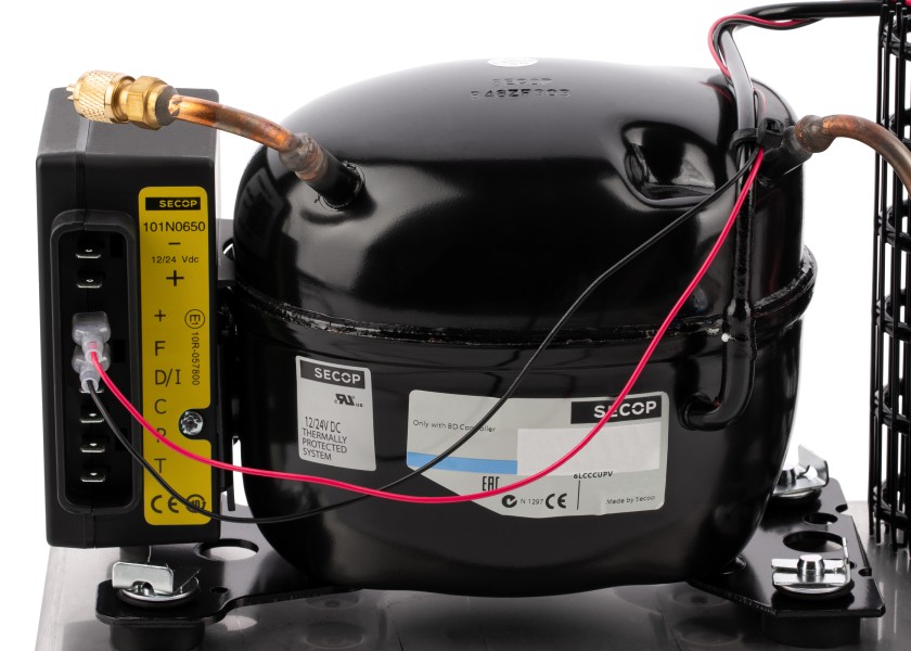 Купить Холодильная установка Dometic ColdMachine CU 54 9105306623 386 x 165 x 130 мм 130 л горизонтальная конструкция 7ft.ru в интернет магазине Семь Футов