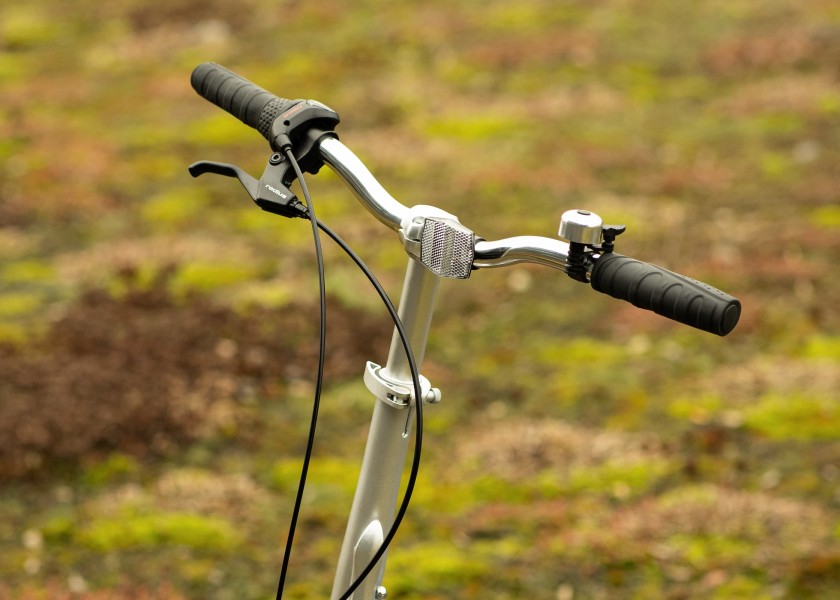 Купить SEATEC MARIN Aluminium Compact Folding Bike / 20 inch / white 86183-bvs 7ft.ru в интернет магазине Семь Футов