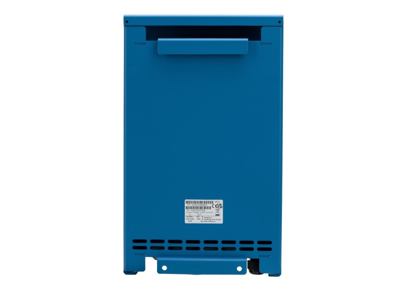 Купить VICTRON CCH012030000 CENTAUR 12В/30А Зарядное устройство/3 выхода 7ft.ru в интернет магазине Семь Футов