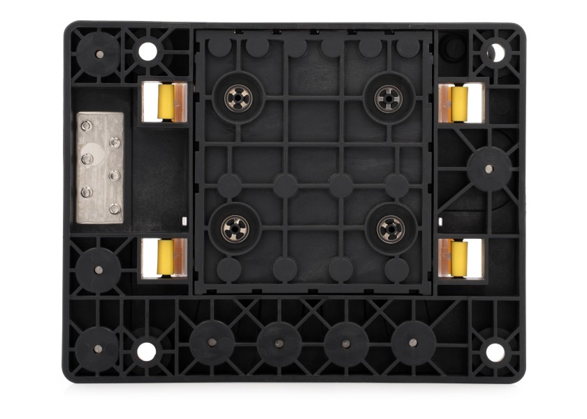 Купить Блок предохранителей Blue Sea SafetyHub 150 7748 12-32В 600А IP66 10 цепей с защитой от возгорания 7ft.ru в интернет магазине Семь Футов