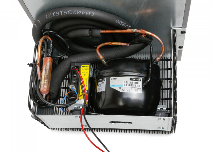 Купить DOMETIC COOLMATIC CB-40W Встроенный холодильник 7ft.ru в интернет магазине Семь Футов