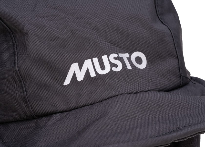 Купить MUSTO MPX Fleece Lined Waterproof Cap / black 47514-bvs 7ft.ru в интернет магазине Семь Футов
