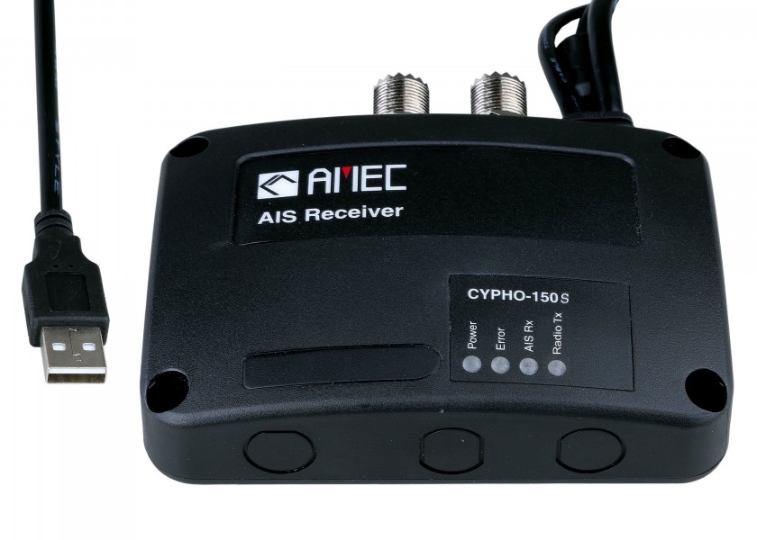 93483_AIS_Empfänger_CYPHO150_mit_Splitter.jpg