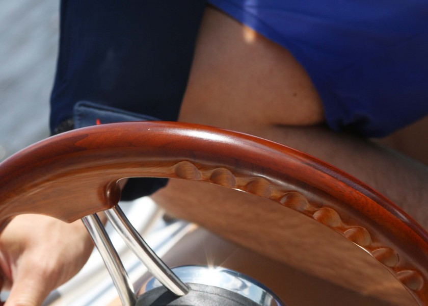 Купить ULTRAFLEX Steering Wheel V21, Teak / for Compact-T Steering 23483-bvs 7ft.ru в интернет магазине Семь Футов