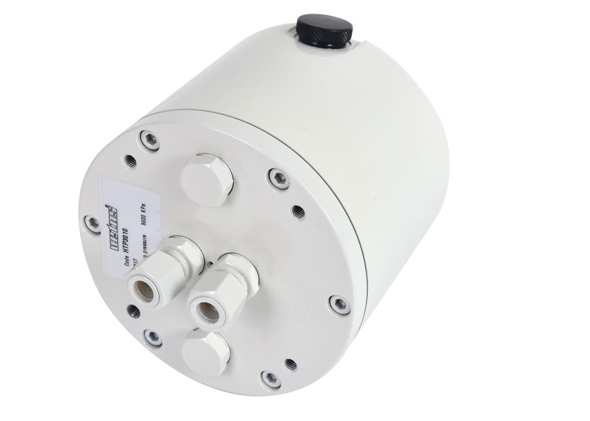 Купить Гидронасос рулевой Vetus HTP3010 30см3/об вал Ø19мм конусность 1:12 для шланга Ø10мм 5 поршней белый 7ft.ru в интернет магазине Семь Футов