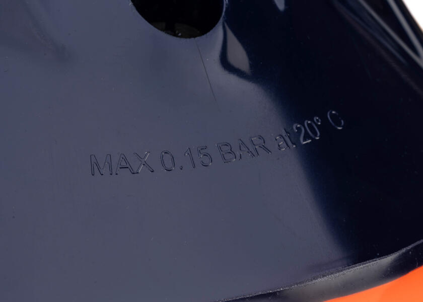 Купить POLYFORM NORWAY A Series Ball Fender / red 33418-bvs 7ft.ru в интернет магазине Семь Футов