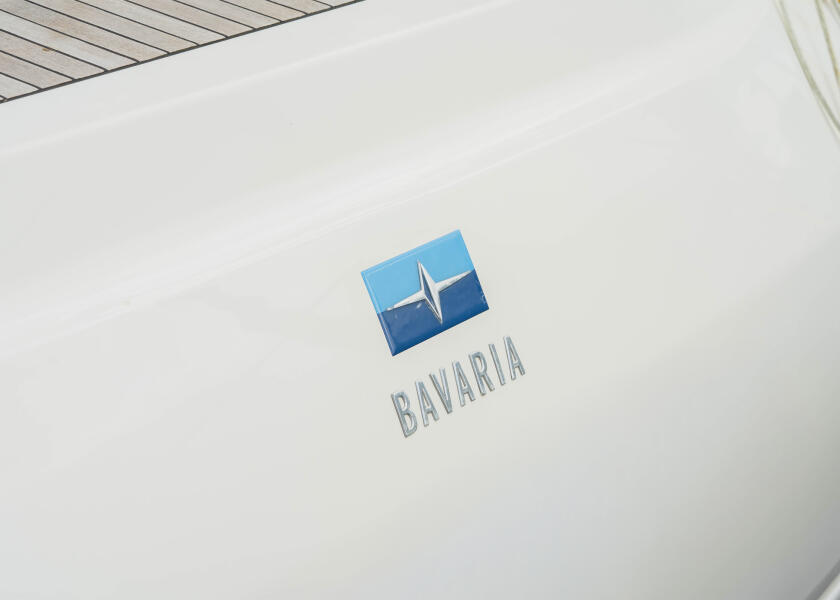 Купить BAVARIA 407669_BE Логотип для парусников / 3D 22856-bvs 7ft.ru в интернет магазине Семь Футов