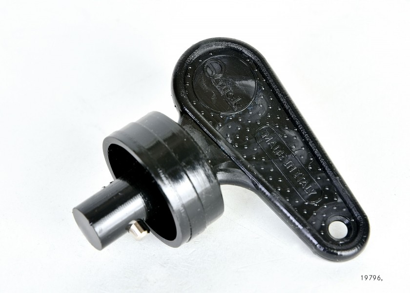 Купить BAVARIA 310074_BH Запасной ключ для главного выключателя аккумулятора 19796-bvs 7ft.ru в интернет магазине Семь Футов