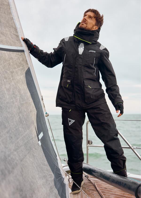 Купить MUSTO 82084_990-M Мужская куртка BR2 Offshore 2.0 / черный / Размер одежды: М 7ft.ru в интернет магазине Семь Футов