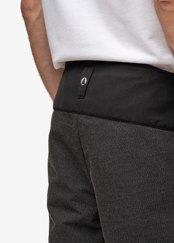 Купить MUSTO 82421_990-36 Мужские шорты-стрейч Evolution Performance / черный / Размер одежды: 36 7ft.ru в интернет магазине Семь Футов