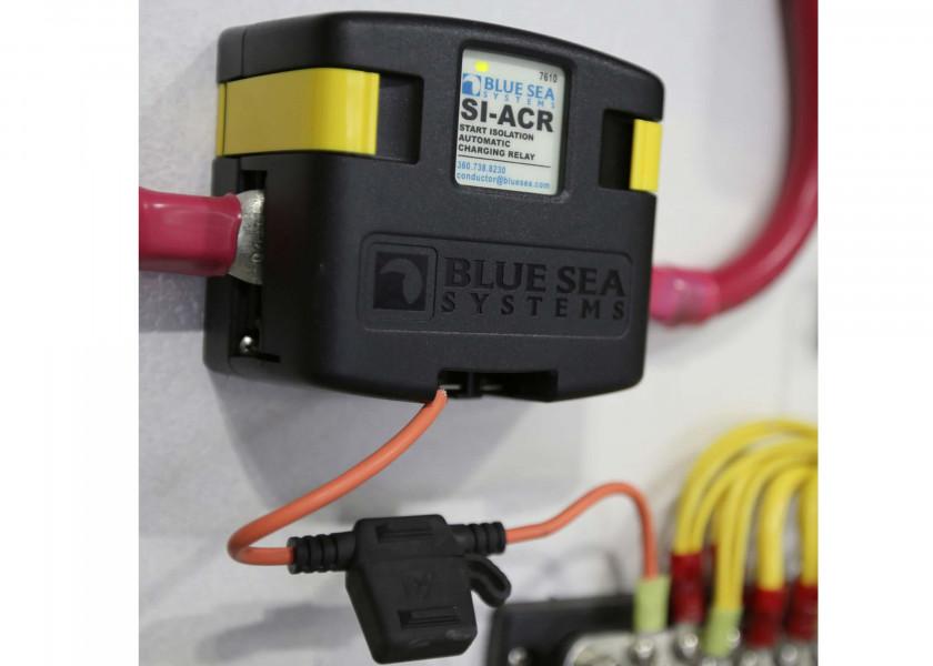 Купить Автоматическое зарядное реле Blue Sea SI-ACR 7610 12/24В 120А 7ft.ru в интернет магазине Семь Футов