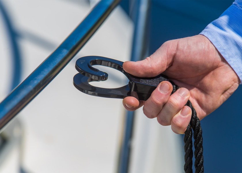 Купить FASTFENDER Fender Holder for 25 mm tube / white 24475-bvs 7ft.ru в интернет магазине Семь Футов