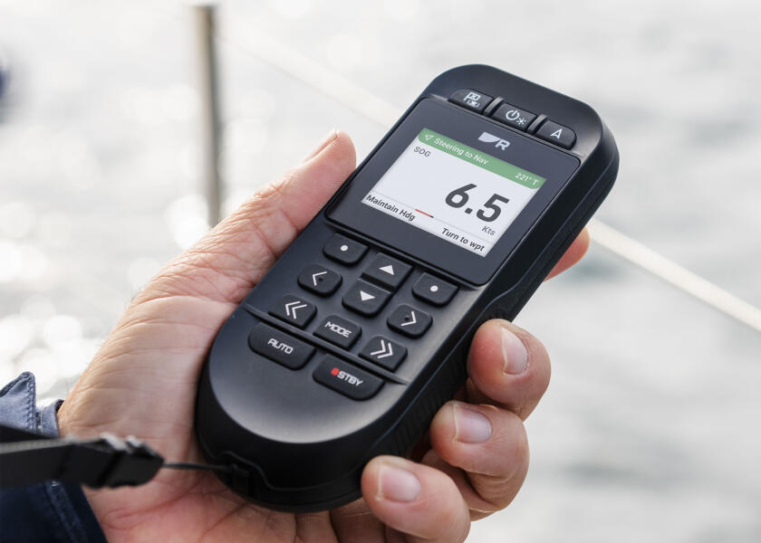 Купить RAYMARINE Радиопульт дистанционного управления автопилотом RCU-1 вкл. шлюз РГ-1 7ft.ru в интернет магазине Семь Футов