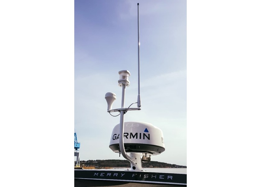 Купить Крепление для радара/антенны Scanstrut PowerTower APT-150-01 150мм из алюминия с наклоном 25° цвет белый 7ft.ru в интернет магазине Семь Футов