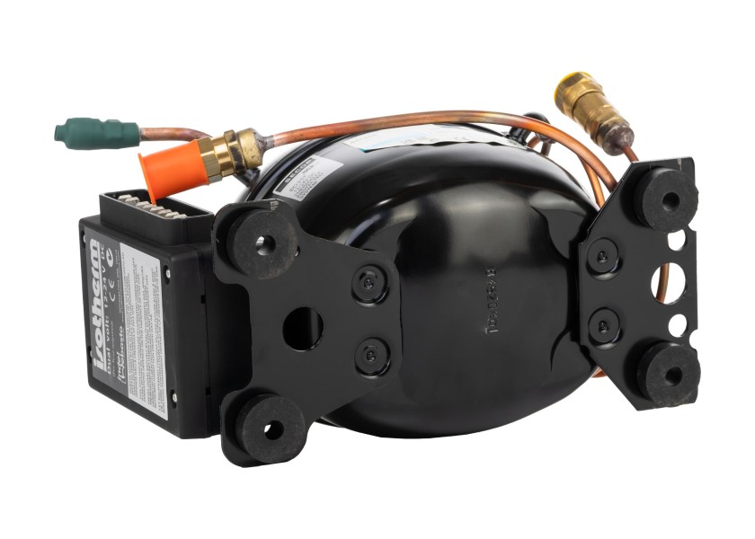 Купить ISOTHERM U150X050A17361AA ITC+ 3751 Холодильник/морозильник / с подставкой / с водяным охлаждением / макс. 150 л 7ft.ru в интернет магазине Семь Футов