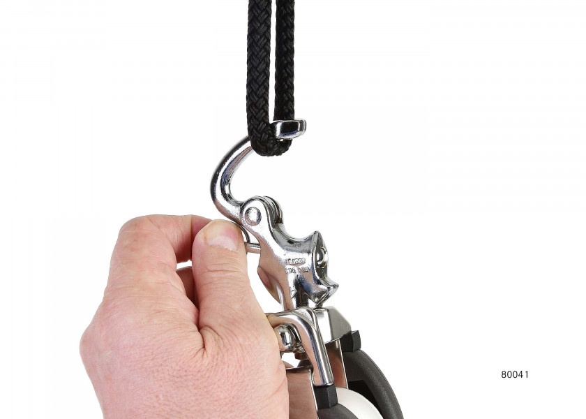 Купить BARTON 90401 Блок с карабином / 16 мм 80041-bvs 7ft.ru в интернет магазине Семь Футов