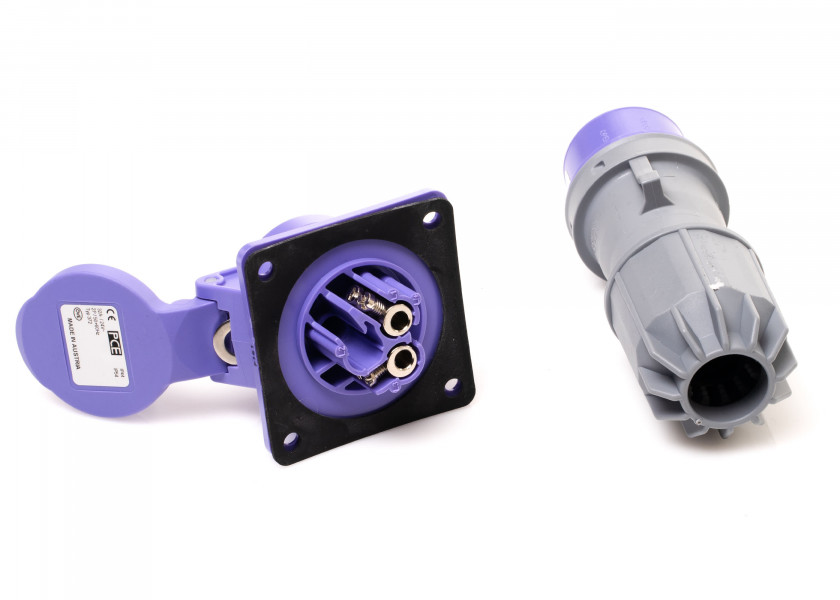 Купить CEE Built-In Plug Connector / 32 A / 2-pin 76524-bvs 7ft.ru в интернет магазине Семь Футов