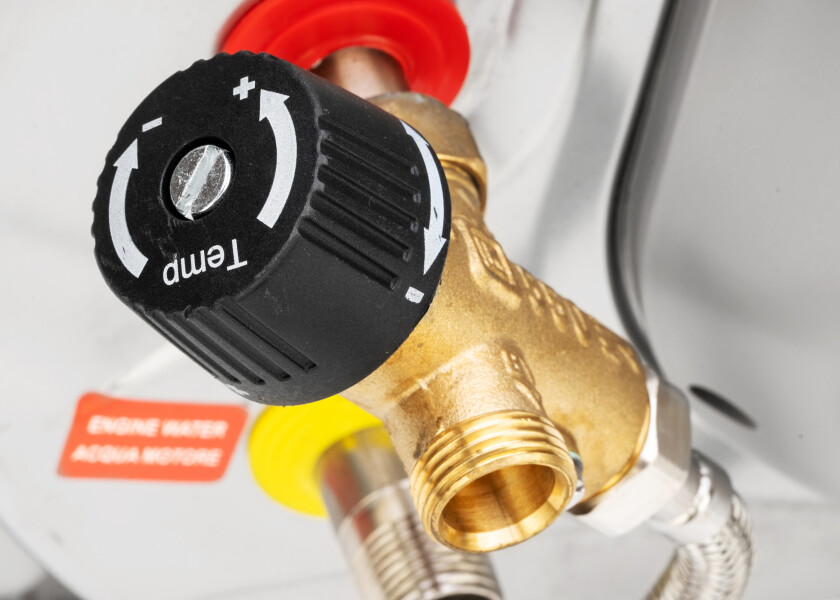 Купить ISOTHERM 603031B000003 Водонагреватель BASIC / из нержавеющей стали / 24-50 литров / Объем: 30 л 40372-bvs 7ft.ru в интернет магазине Семь Футов