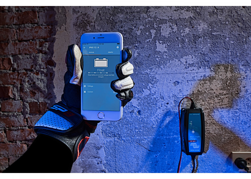 Купить VICTRON BPC121031064R Умное зарядное устройство синего цвета IP65 12 В / 10 А 7ft.ru в интернет магазине Семь Футов