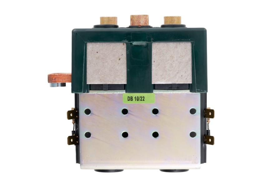 Купить Vetus set0015 BOW50/55/60/75 был соленоидным переключателем bp219 Set 12V 37x37x29 7ft.ru в интернет магазине Семь Футов