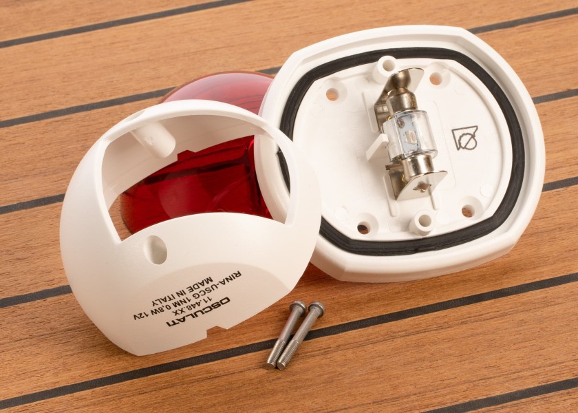 Купить COMPACT 12 LED Port Side Light / white 29315-bvs 7ft.ru в интернет магазине Семь Футов