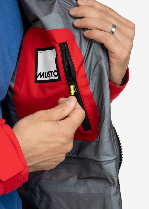 Купить MUSTO 82307_169-M Мужская куртка MPX GORE-TEX Pro Offshore 2.0 / красная / Размер одежды: М 7ft.ru в интернет магазине Семь Футов