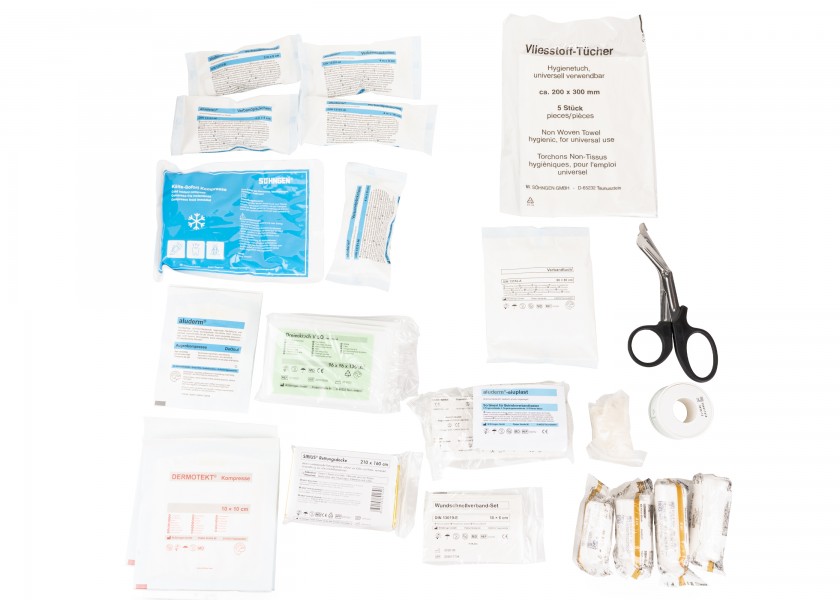 Купить 3001125 Аптечка первой помощи QUICK-CD / DIN 13157 12248-bvs 7ft.ru в интернет магазине Семь Футов