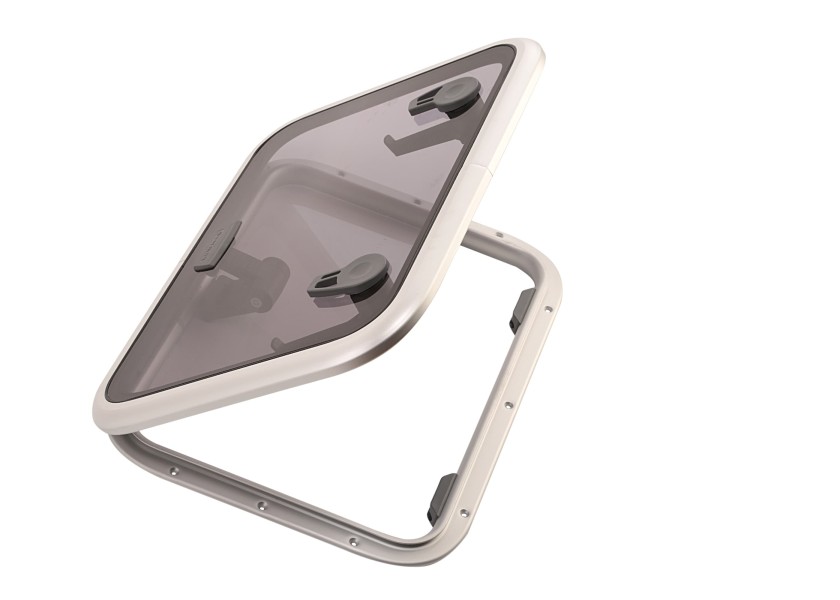 Купить Люк палубный низкопрофильный Lewmar Low Profile 39903030 размер 03 246x301x25мм вырез 176x231мм с самоподдерживающейся крышкой 7ft.ru в интернет магазине Семь Футов