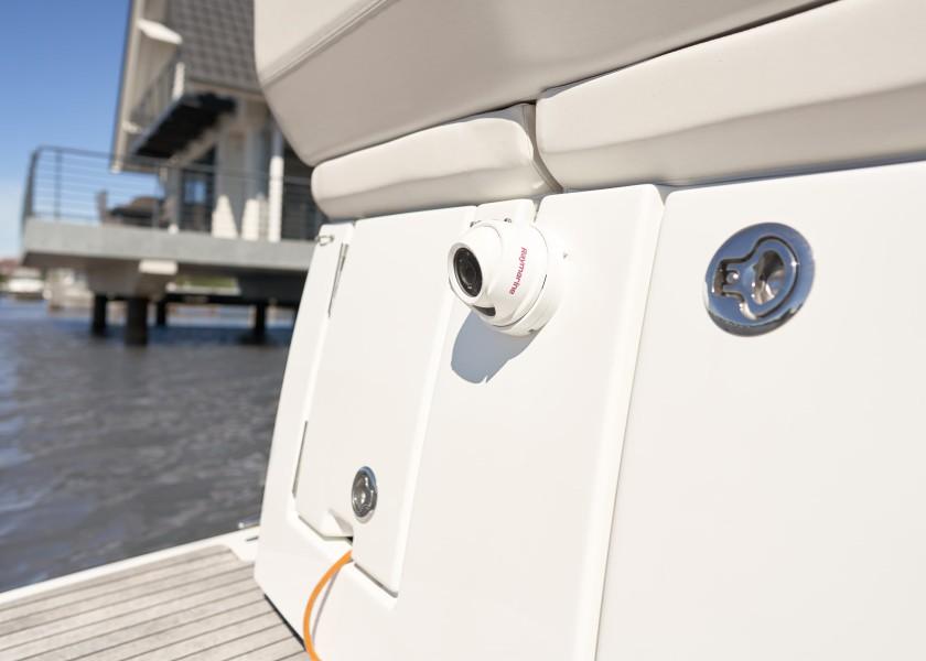 Купить FLIR E70347 Морская IP-камера CAM220 «день и ночь» 93615-bvs 7ft.ru в интернет магазине Семь Футов