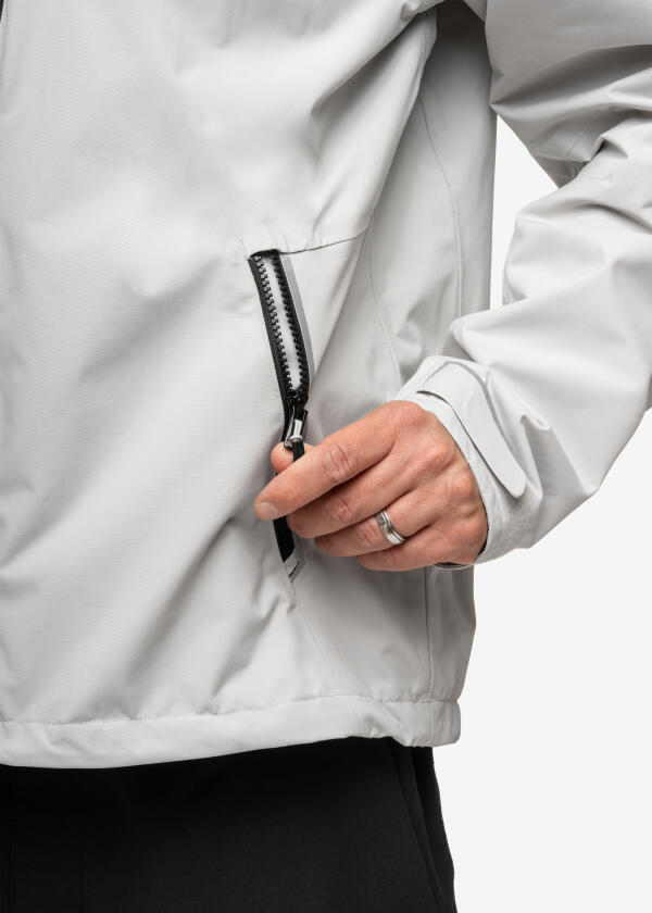 Купить MUSTO 82617_813-M Мужская куртка SARDINIA BR1 / платиновый / Размер одежды: М 7ft.ru в интернет магазине Семь Футов