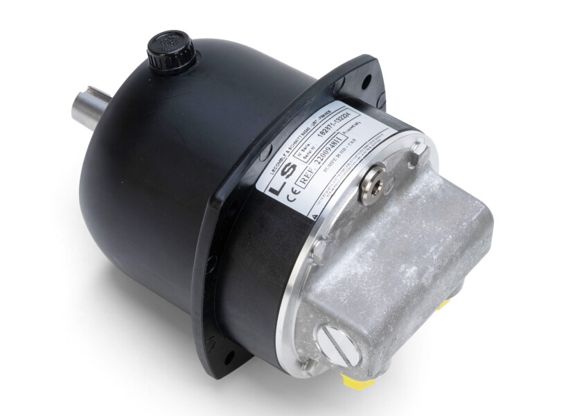 Купить LECOMBLE & SCHMITT Hydraulic Steering System for Outboard Engines / up to 175 HP 93993-bvs 7ft.ru в интернет магазине Семь Футов