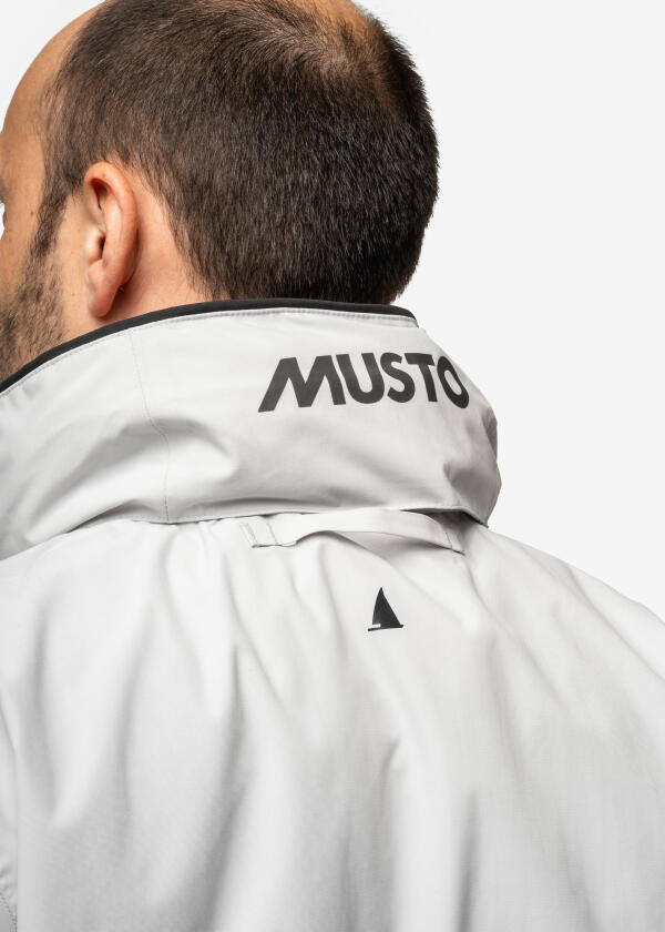 Купить MUSTO 82617_813-M Мужская куртка SARDINIA BR1 / платиновый / Размер одежды: М 7ft.ru в интернет магазине Семь Футов