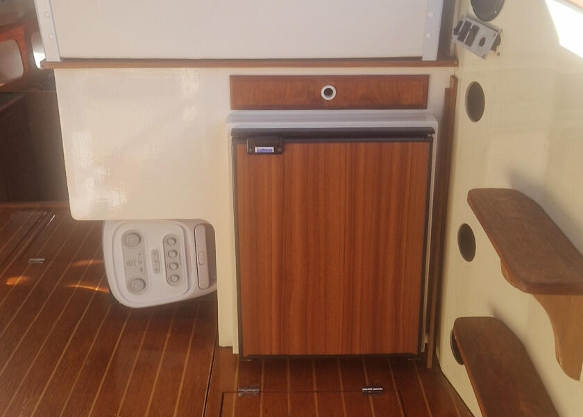 Купить ISOTHERM SGA00034AA Передняя панель для Cruise 85/тик 60235-bvs 7ft.ru в интернет магазине Семь Футов
