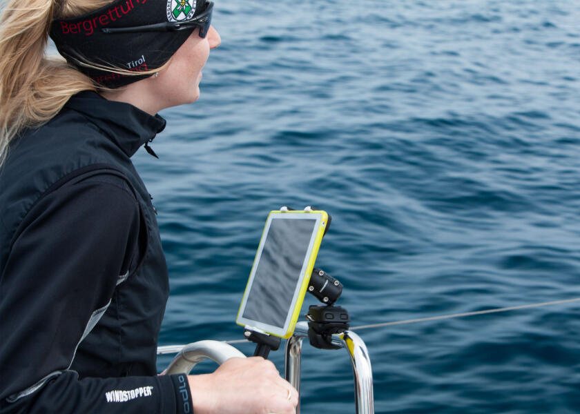 Купить Держатель Scanstrut Rokk Mini RLS-402 58 x 62 мм установка на трубу-рейлинг 7ft.ru в интернет магазине Семь Футов