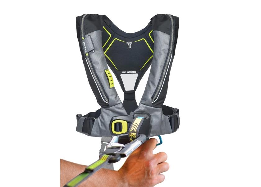 Купить Spinlock DW-LJH6D/A/HRS 6D 170N С установленным спасательным жилетом системы HRS Черный Black 7ft.ru в интернет магазине Семь Футов