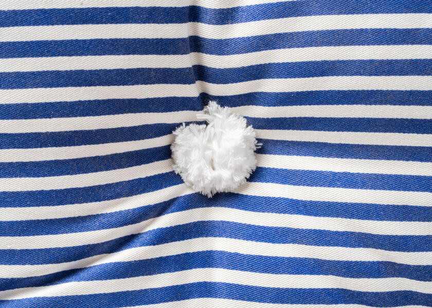 Купить Kapok Single Cushion / royal blue / thin stripes 57346-bvs 7ft.ru в интернет магазине Семь Футов