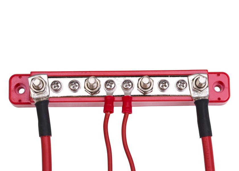 Купить SEATEC Busbar with Housing / 4x M6 / 6x M4 / red 29738-bvs 7ft.ru в интернет магазине Семь Футов