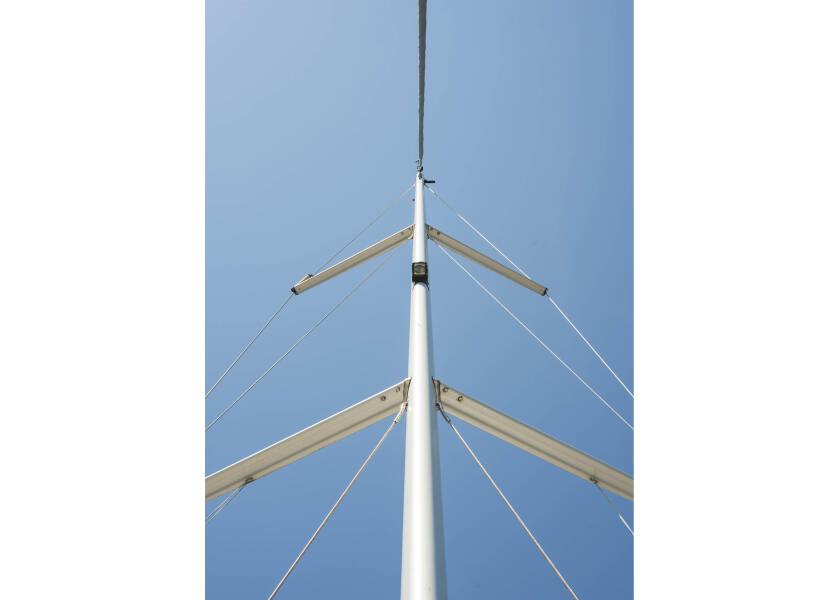 Купить BAVARIA 300613_BH Прожектор на топовой палубе 7ft.ru в интернет магазине Семь Футов
