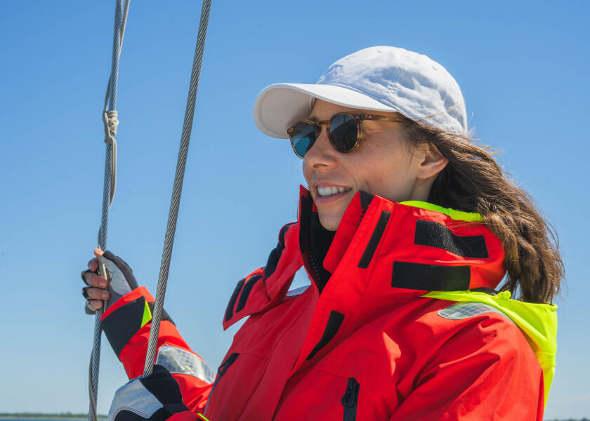 Купить Helly hansen 38791_001-STD Кепка Logo Белая  White 7ft.ru в интернет магазине Семь Футов