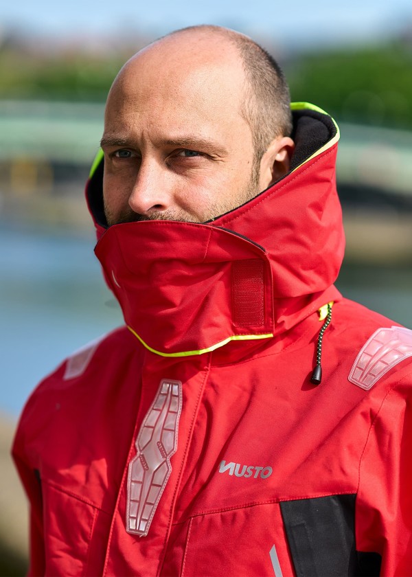 Купить MUSTO 82084_169-L Мужская куртка BR2 Offshore 2.0 / красный / Размер одежды: L 7ft.ru в интернет магазине Семь Футов
