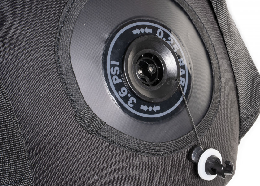 Купить SEATEC Inflatable Fender / black 25981-bvs 7ft.ru в интернет магазине Семь Футов