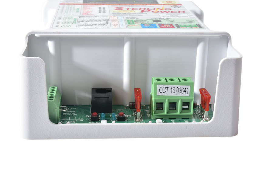 Купить STERLING BB1230 PRO BATT ULTRA Зарядное устройство для аккумулятора / 12–12 В / 30 А 7ft.ru в интернет магазине Семь Футов