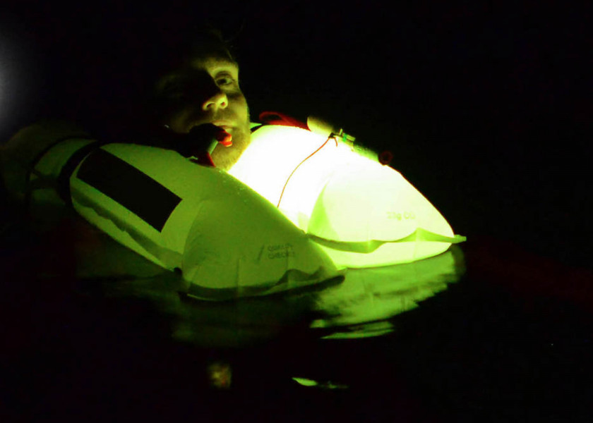 Купить SPINLOCK LUME ON Life Jacket Light 46864-bvs 7ft.ru в интернет магазине Семь Футов