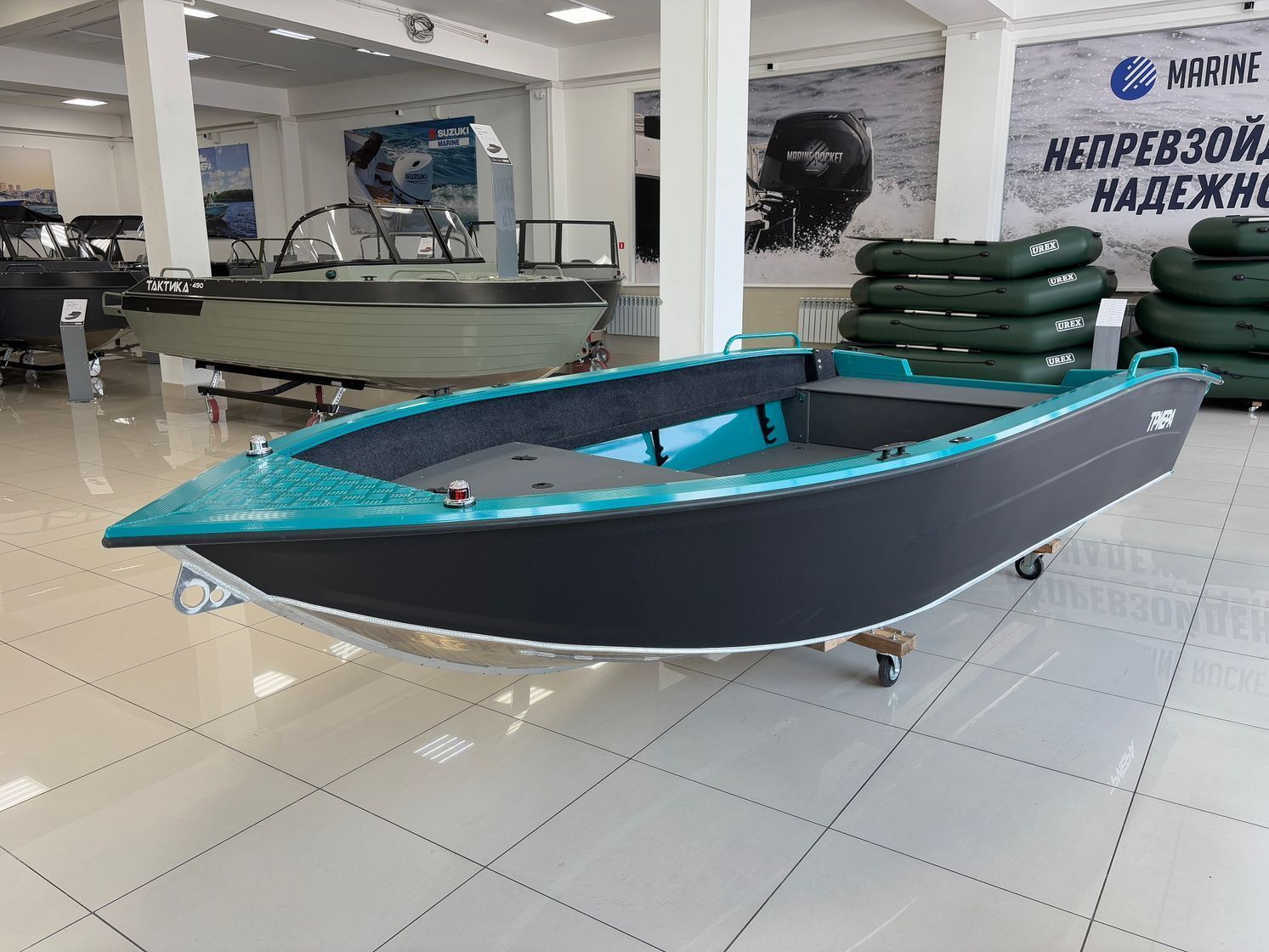 Купить Моторная лодка, Триера 420 румпель, бирюзовый TR420_hand 7ft.ru в интернет магазине Семь Футов