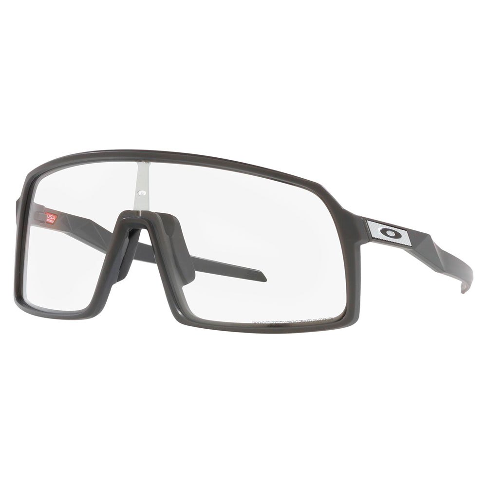 Oakley 0OO9406-940698-37 Солнцезащитные очки Sutro Photochromic Matte Carbon Photochromic/CAT0