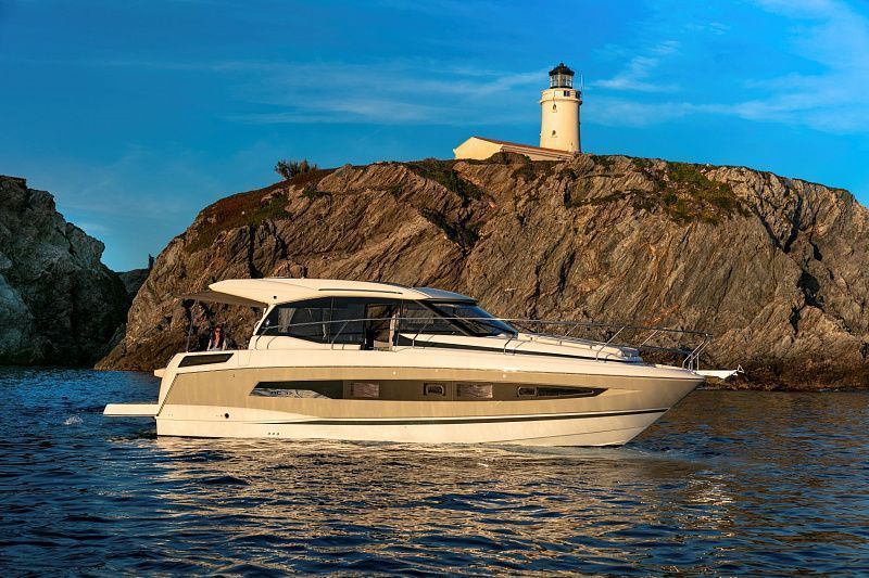 Купить Катер Jeanneau NC 37 с моторами 2х270 KITNC1 7ft.ru в интернет магазине Семь Футов