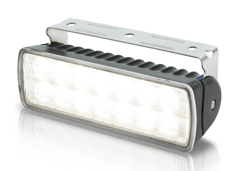 Купить HELLA MARINE 2LT980740001 SEA HAWK XLR LED палубный прожектор / широкий луч / черный 31339-bvs 7ft.ru в интернет магазине Семь Футов