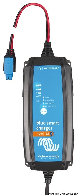 Купить Victron Bluesmart watertight battery charger 7 A, 14.273.08 7ft.ru в интернет магазине Семь Футов